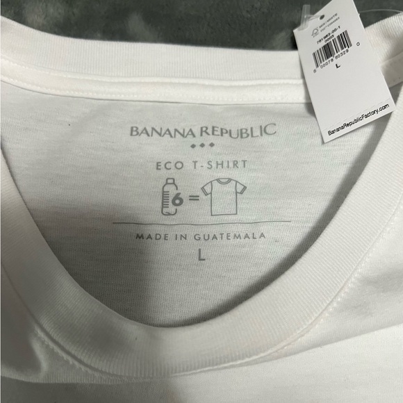 NWT Banana Republic Factory Eco T-Shirt - Picture 3 of 5